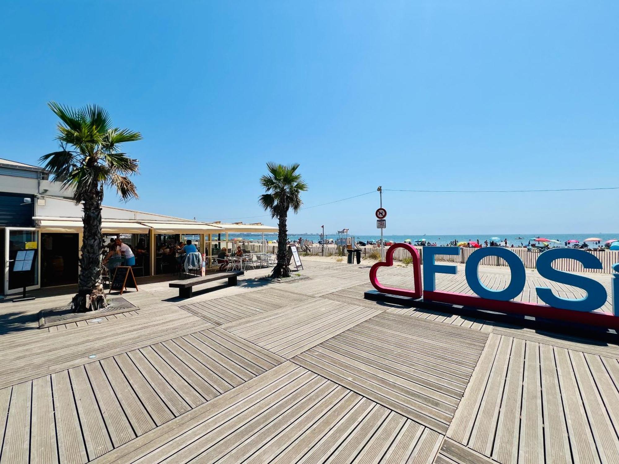 Le Coin De Mer 2, Bord De Mer, Plage 30M, Cosy, Clim, Wifi, 4 Personnes Fos-sur-Mer Exterior photo